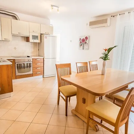 Apartments Basilea Biograd Na Moru Room photo